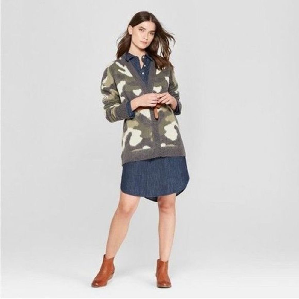 ✨ Universal Thread Open Front Camouflage Cardigan✨ - image 1